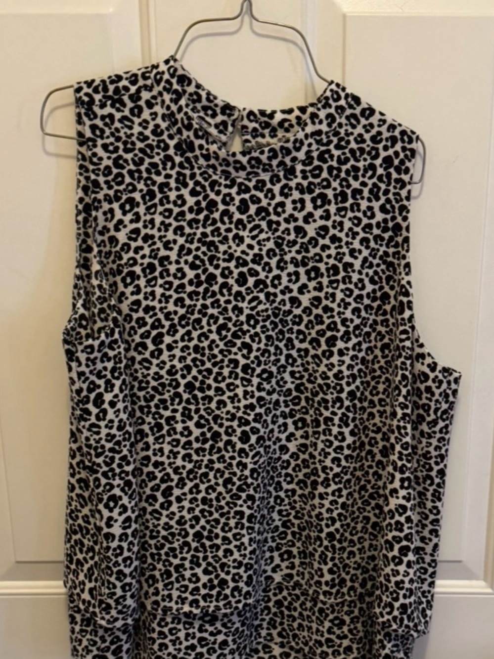 Mud Pie Black & White Leopard Print Sleeveless Tank-Large